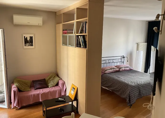 Sam'S Central & Cosy Apartment